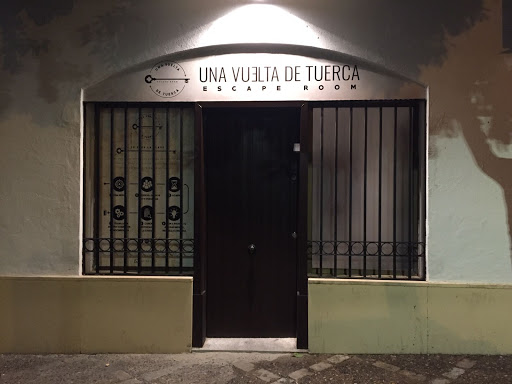 UNA VUELTA DE TUERCA Escape Room Jerez