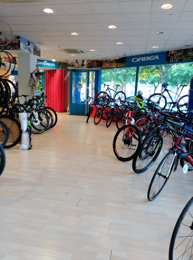 Tienda y taller de bicicletas en Jerez de la Frontera. Ciclos Cabello